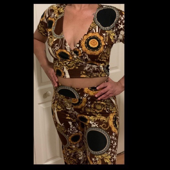 Set - Picture 3 of 3